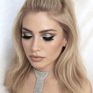 18 Inch Layered Customized Blonde Wig With Lowlights and Layers